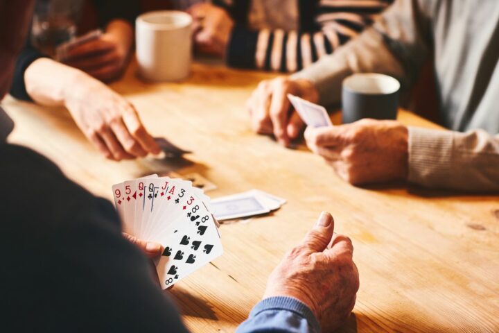 leisure-pleasure-perks-of-playing-spades-card-game-for-fun