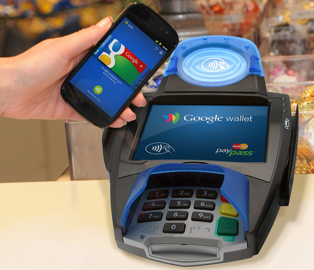 google get's prepaid debit card for wallet users