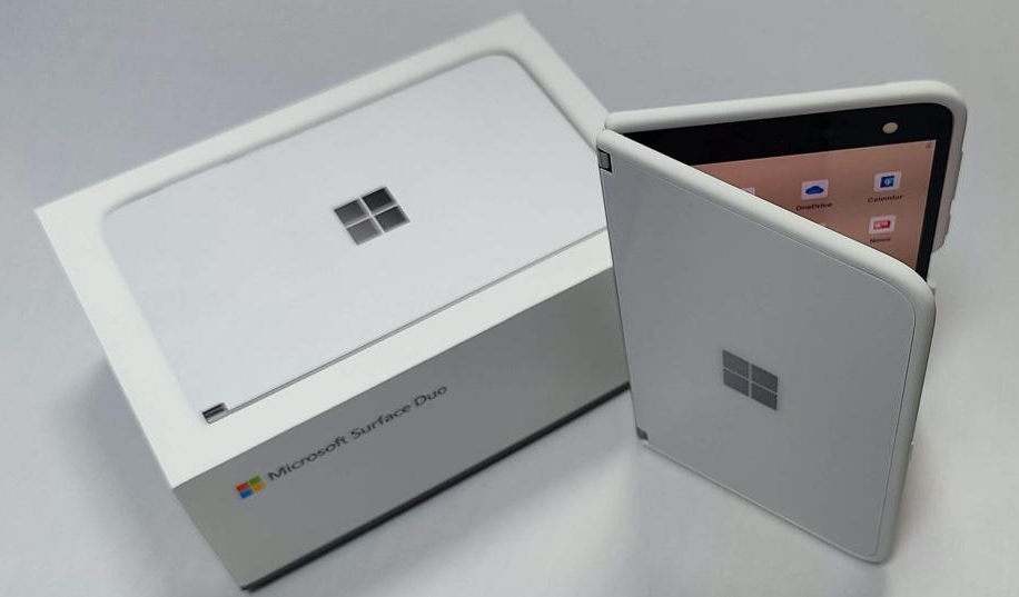 Microsoft Surface Duo