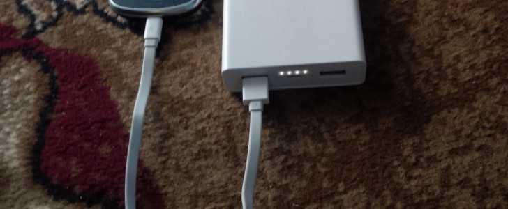 Xiaomi Mi 20000mAh power bank charging